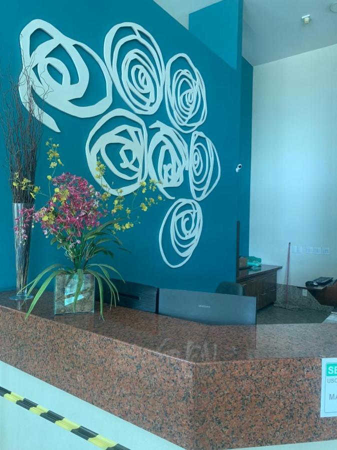 Flat Iate Clube Home Experience Praia Do Canto Vitoria Bagian luar foto