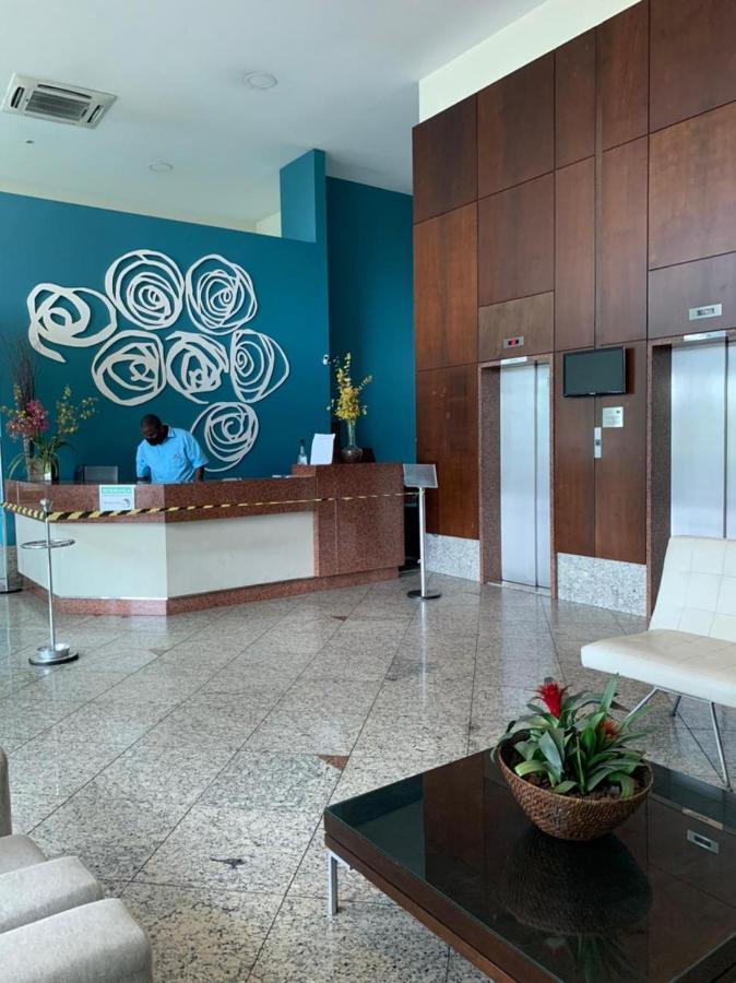 Flat Iate Clube Home Experience Praia Do Canto Vitoria Bagian luar foto