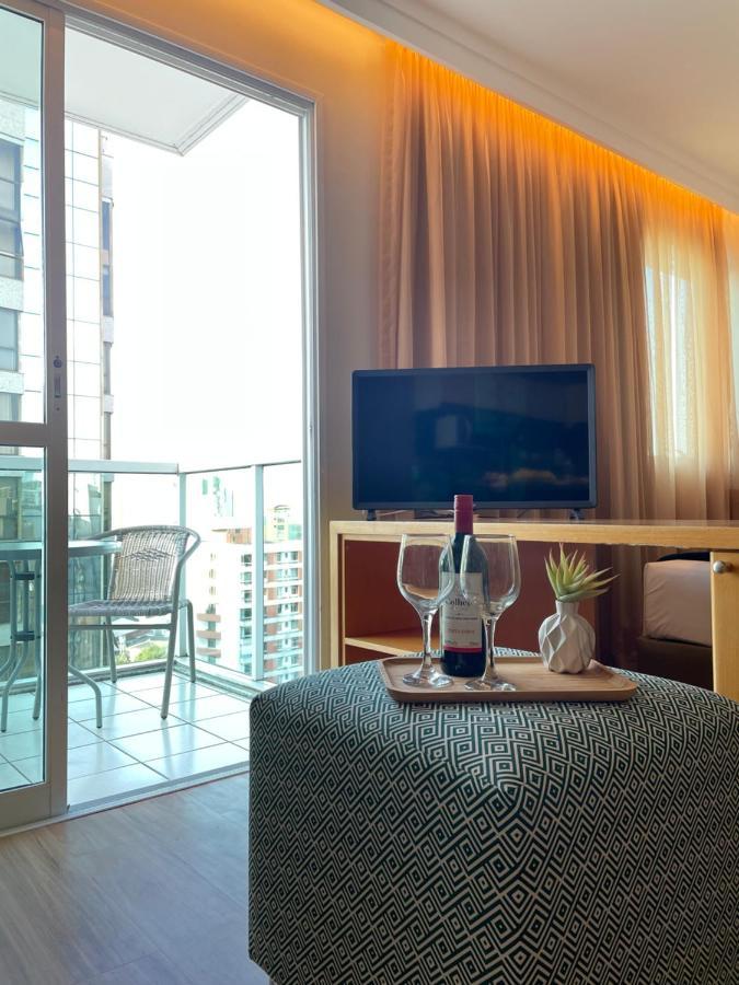 Flat Iate Clube Home Experience Praia Do Canto Vitoria Bagian luar foto
