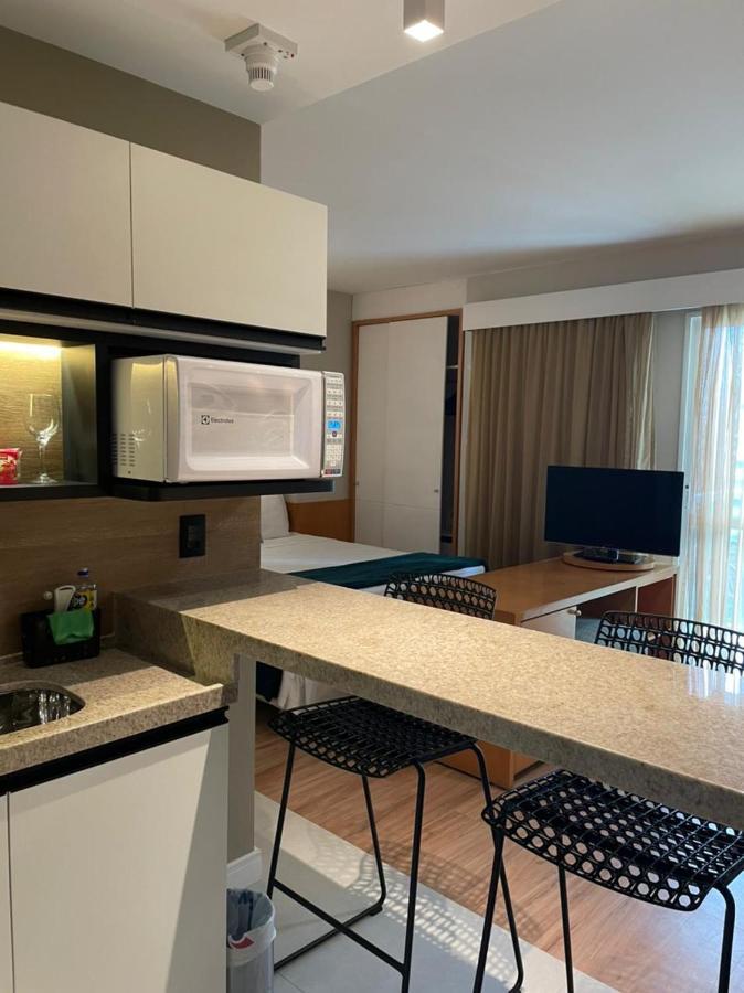 Flat Iate Clube Home Experience Praia Do Canto Vitoria Bagian luar foto