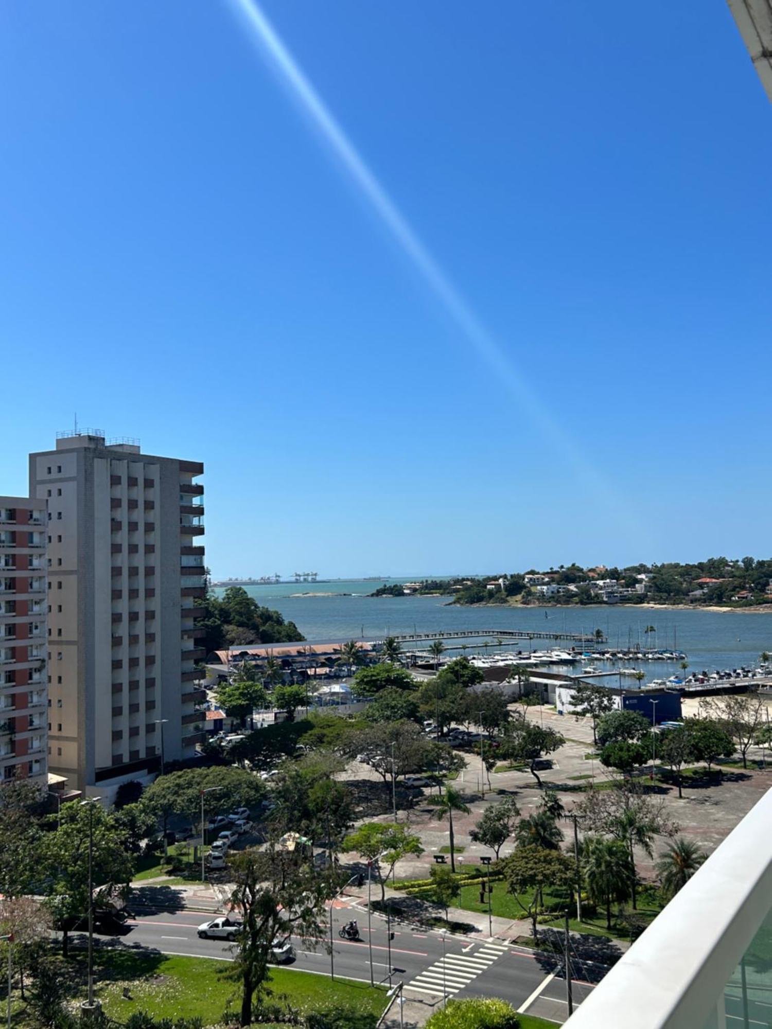 Flat Iate Clube Home Experience Praia Do Canto Vitoria Bagian luar foto